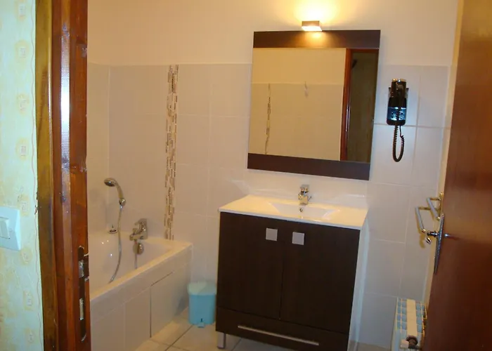 Aparthotel Cabanaccia 3*