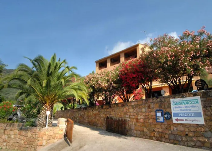 Aparthotel Cabanaccia 3*