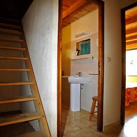 Lejlighedshotel Cabanaccia Serriera (Corsica)