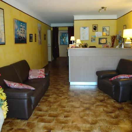 Cabanaccia Serriera (Corsica)